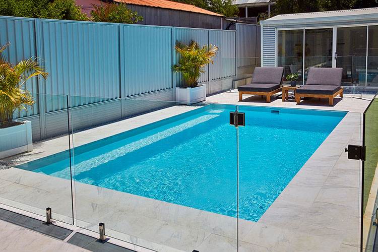 hampton-7m-pool-2
