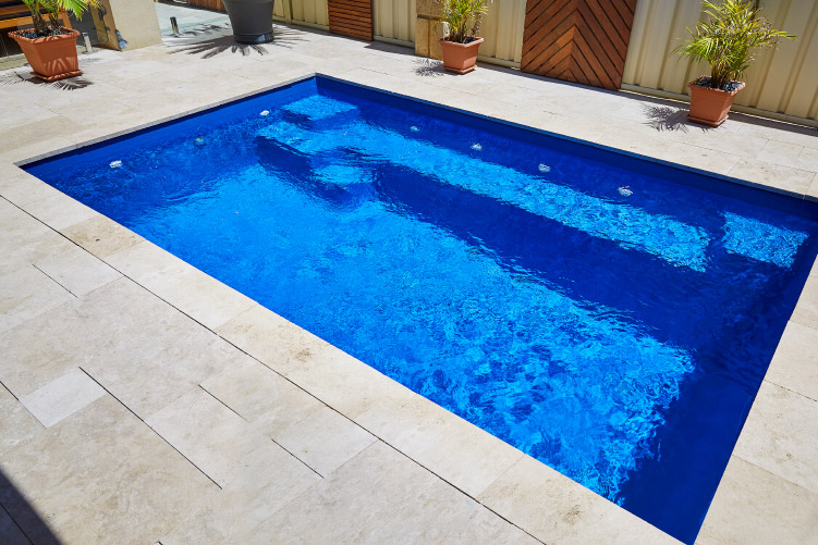 stradbroke-4m-2.5m-oceanreef-quinnsrocks2
