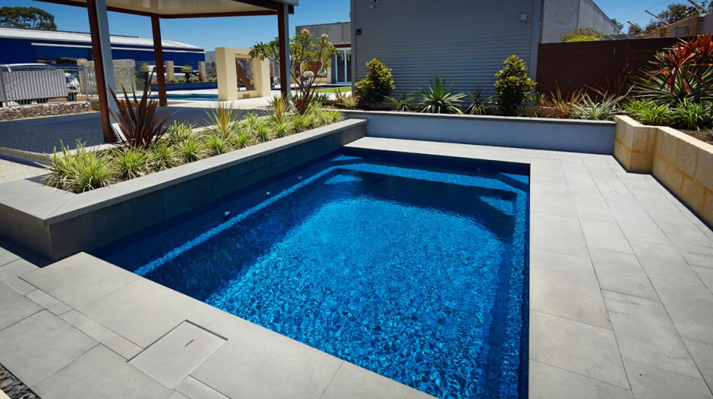 4-7m-3-5m-ultimate-plunge-joondalup-2