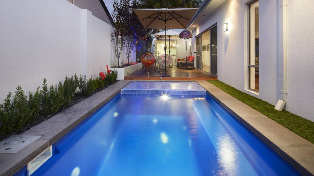 4.2m-monaco-plunge-pool-salters-point-9
