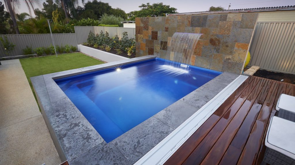 5-5m-3-5m-ultimate-plunge-pool-bateman-10