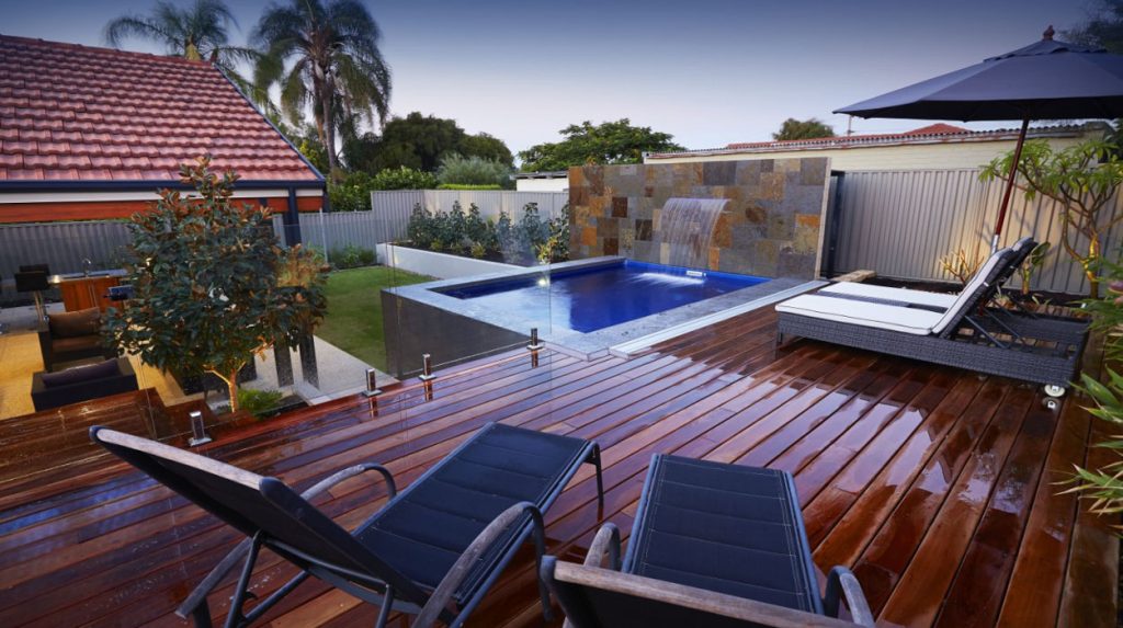 5-5m-3-5m-ultimate-plunge-pool-bateman-7