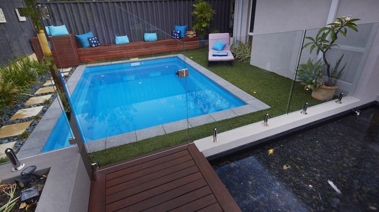 5-5m-3-5m-ultimate-plunge-pool-southern-rivers-6