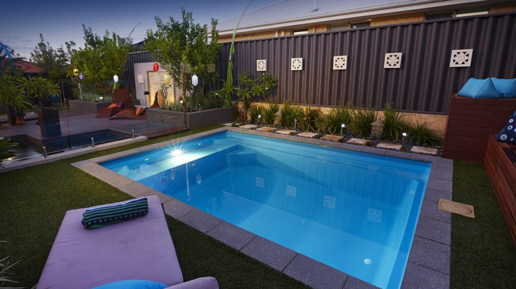 5-5m-3-5m-ultimate-plunge-pool-southern-rivers-7