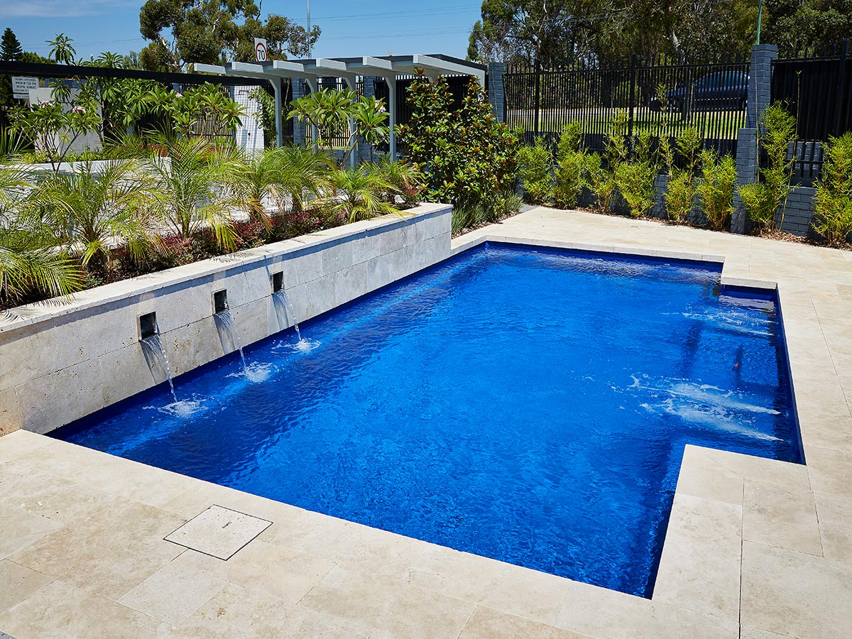 majestic-pool-3