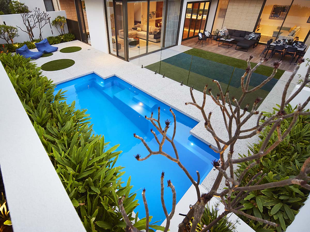 majestic-slimline-fibreglass-pool-4