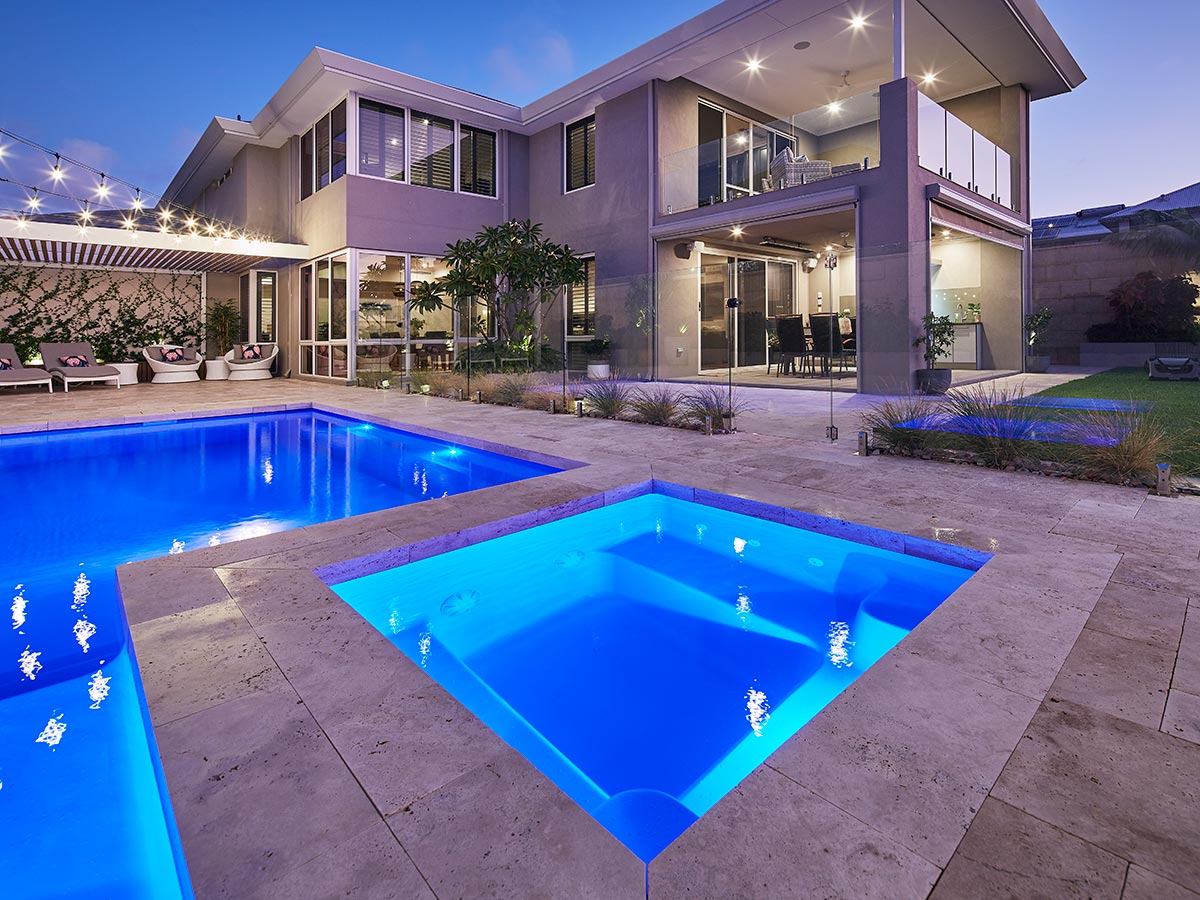manhattan-slimline-pool-3